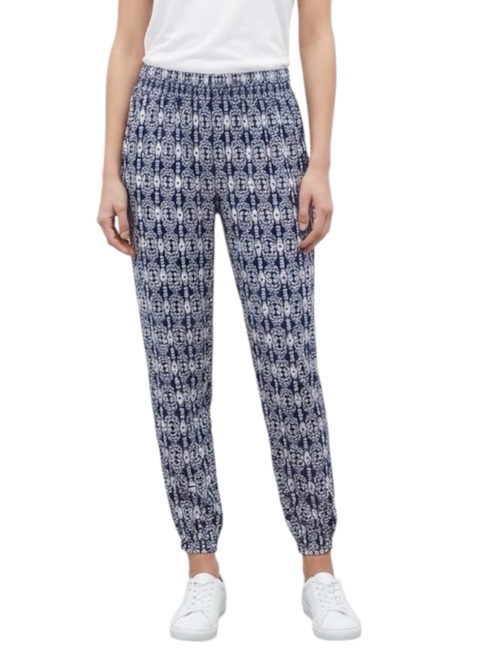 Xhilaration Bohemian Design Pull-On Jogger Pant (Size: Medium)